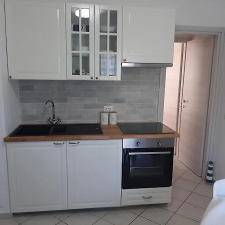 100 Mt Dal Mare E Piscina Nisporto