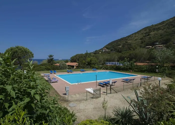 100 Mt Dal Mare E Piscina *